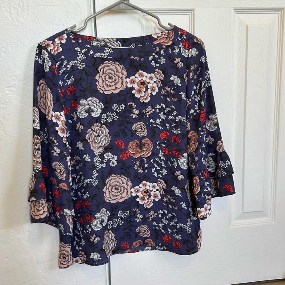 Floral business casual 3/4 sleeve top from Loft